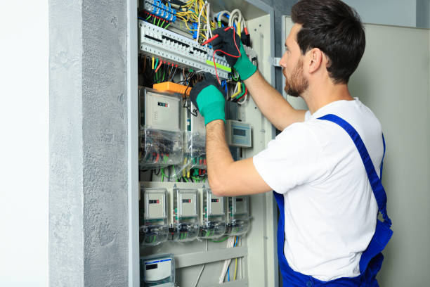 Best Circuit Breaker Repair  in Zelienople, PA